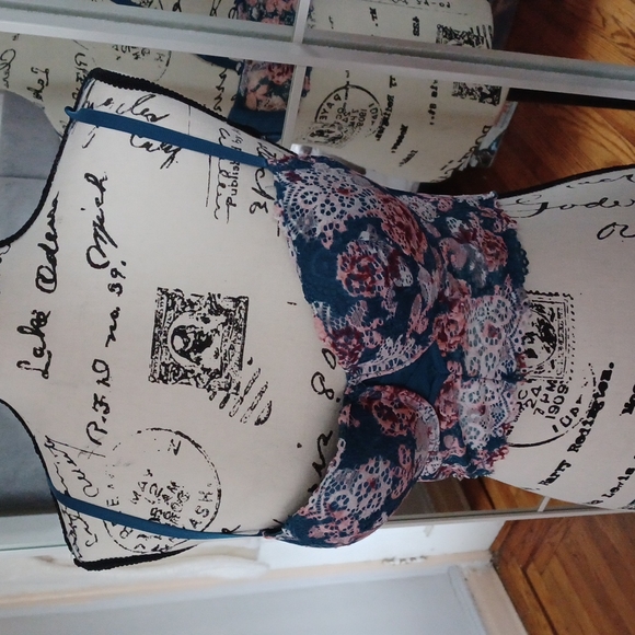 Other - Floral padded wire bustier